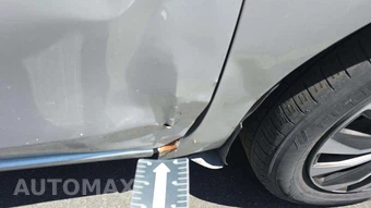 2016 Nissan Versa S – miniatura 19