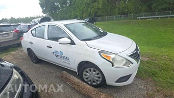 2016 Nissan Versa S Plus - miniatura 19