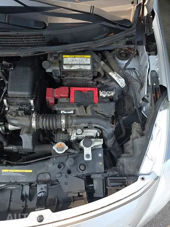 2016 Nissan Versa S Plus – miniatura 28