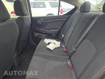 2016 Nissan Versa SL - miniatura 13
