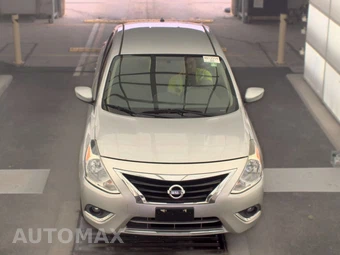 2016 Nissan Versa SL - miniatura 2