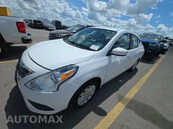 2016 Nissan Versa SV