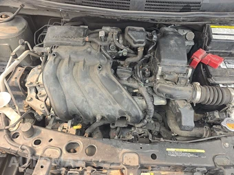 2016 Nissan Versa SV – miniatura 16