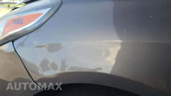 2016 Nissan Versa SV – miniatura 24