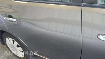2016 Nissan Versa SV – miniatura 32