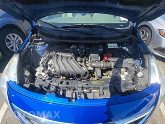 2016 Nissan Versa SV - miniatura 16