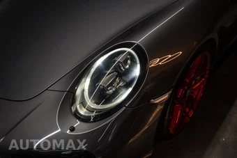 2016 Porsche 911 Turbo S - miniatura 14