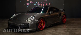 2016 Porsche 911 Turbo S - miniatura 2