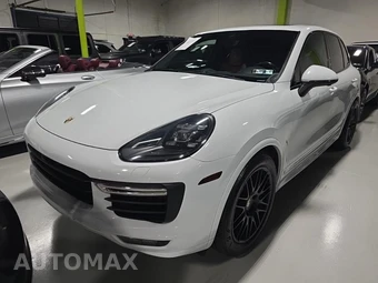 2016 Porsche Cayenne GTS