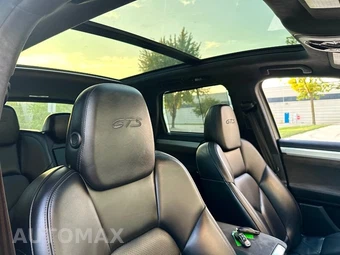 2016 Porsche Cayenne GTS - miniatura 10