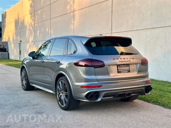2016 Porsche Cayenne GTS - miniatura 4