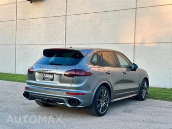 2016 Porsche Cayenne GTS - miniatura 7