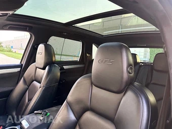 2016 Porsche Cayenne GTS - miniatura 9
