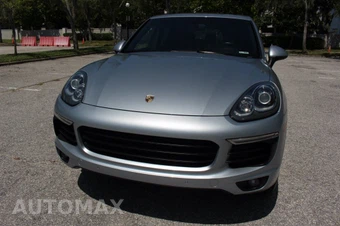 2016 Porsche Cayenne S E-Hybrid – miniatura 12