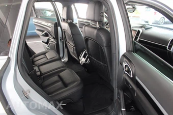 2016 Porsche Cayenne S E-Hybrid – miniatura 24