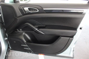 2016 Porsche Cayenne S E-Hybrid – miniatura 30