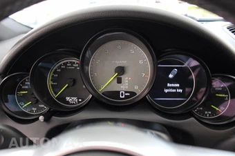 2016 Porsche Cayenne S E-Hybrid – miniatura 38