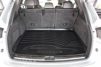 2016 Porsche Cayenne S E-Hybrid – miniatura 46