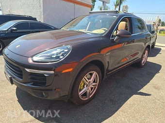2016 Porsche Cayenne S E-Hybrid