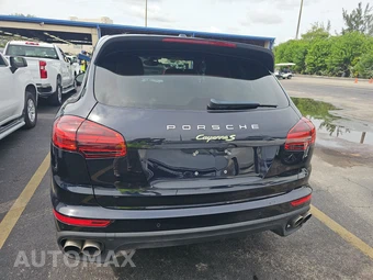 2016 Porsche Cayenne S E-Hybrid - miniatura 5