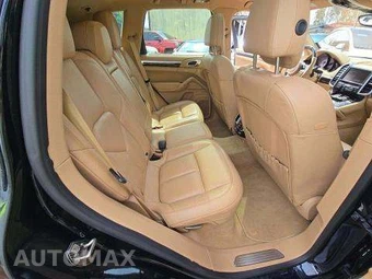 2016 Porsche Cayenne S – miniatura 16