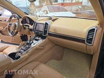 2016 Porsche Cayenne S – miniatura 19