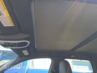 2016 Porsche Cayenne S – miniatura 20