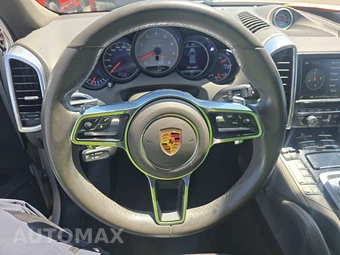 2016 Porsche Cayenne S – miniatura 16