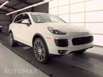 2016 Porsche Cayenne S – miniatura 4