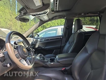2016 Porsche Cayenne – miniatura 13