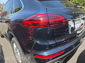 2016 Porsche Cayenne – miniatura 6