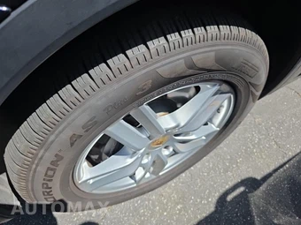 2016 Porsche Cayenne – miniatura 8