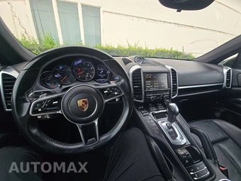 2016 Porsche Cayenne – miniatura 11