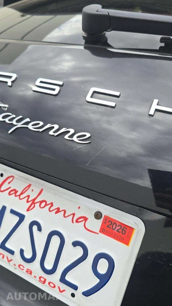 2016 Porsche Cayenne – miniatura 27
