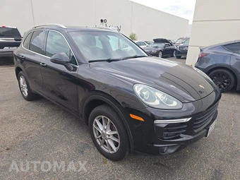 2016 Porsche Cayenne – miniatura 3