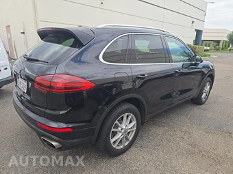 2016 Porsche Cayenne – miniatura 4