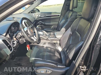 2016 Porsche Cayenne – miniatura 7