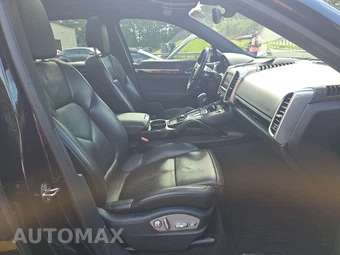 2016 Porsche Cayenne – miniatura 8