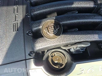 2016 Porsche Cayenne – miniatura 26