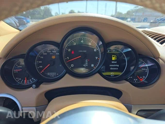 2016 Porsche Cayenne – miniatura 9