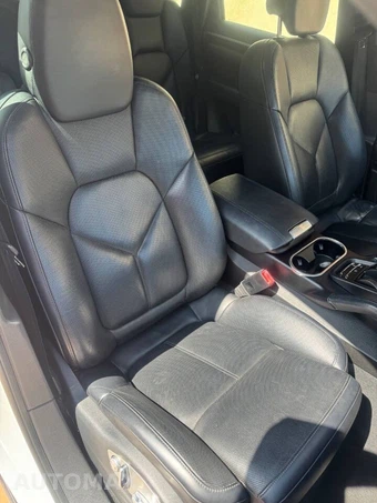 2016 Porsche Cayenne - miniatura 18