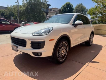 2016 Porsche Cayenne - miniatura 2