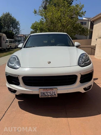 2016 Porsche Cayenne - miniatura 5