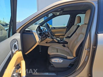 2016 Porsche Cayenne – miniatura 7