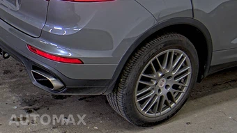 2016 Porsche Cayenne – miniatura 10
