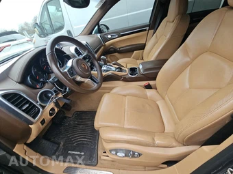 2016 Porsche Cayenne – miniatura 13