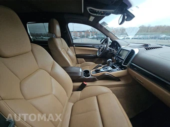 2016 Porsche Cayenne – miniatura 16