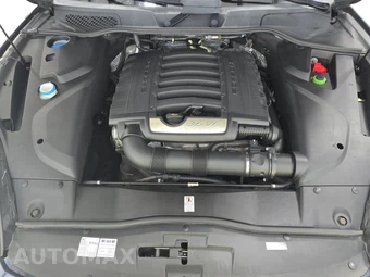 2016 Porsche Cayenne – miniatura 15