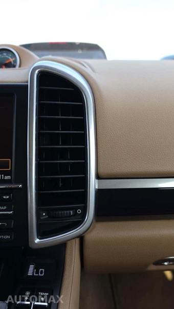 2016 Porsche Cayenne – miniatura 26