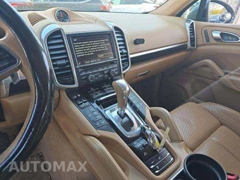 2016 Porsche Cayenne – miniatura 10